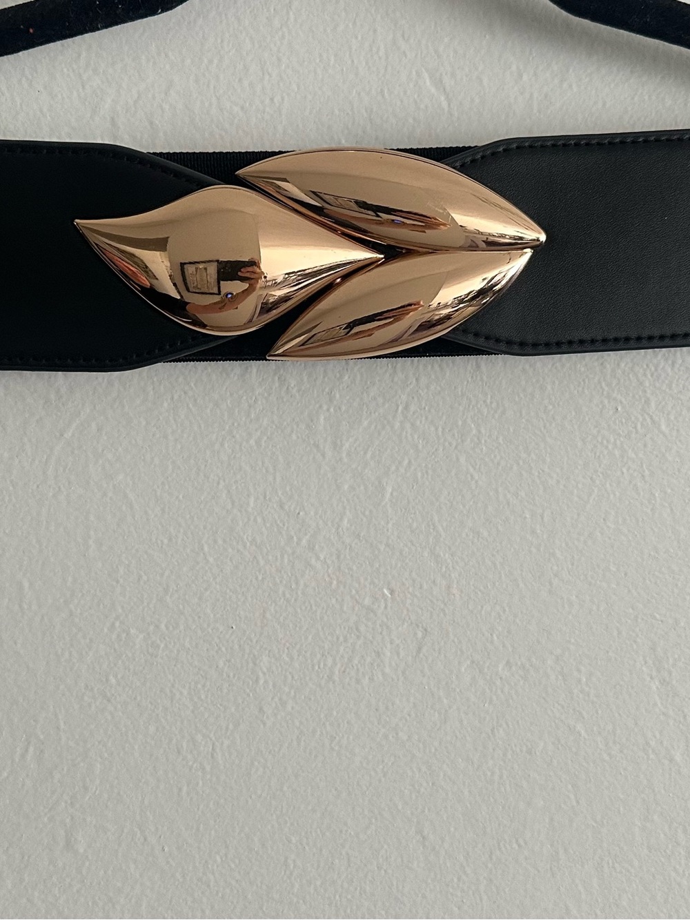 Black Elastic Waist Belt with Gold Leaf Buckle